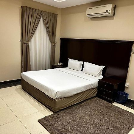 Riyadh Park Hotel Suites Exterior foto